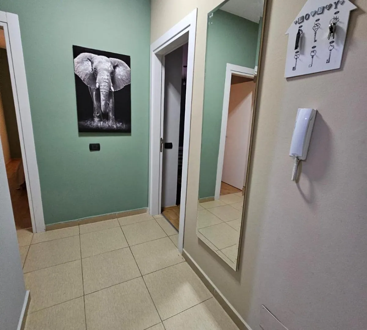 Apartment My Apartmens Rooms Tirana Centre