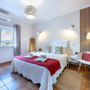 https://casa-lagos.hotelaalgarve.com